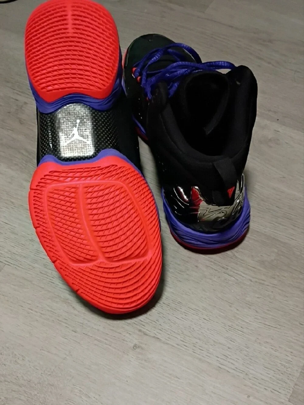 Jordan Men's Black / Purple High-Top Basketball Shoes